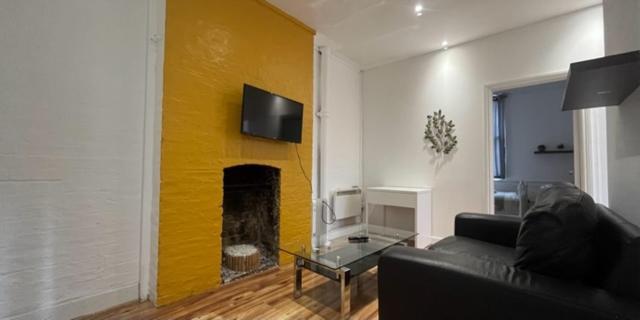 Tree Apartments Goswell Road Ec1 Angel London Exterior photo